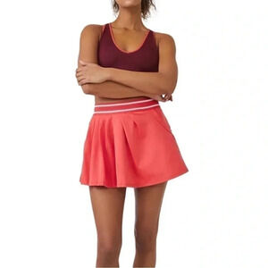 Free People Movement Round Robin Skort Size XS NWT Cayenne